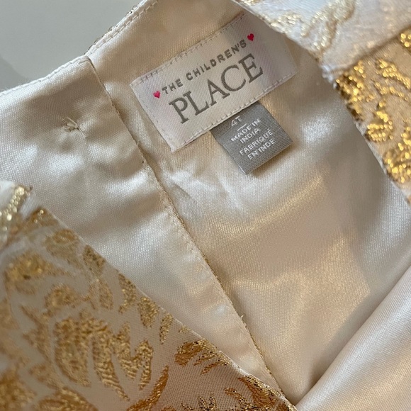 Gold Jacquard Floral Dress 🌟 - Picture 2 of 8